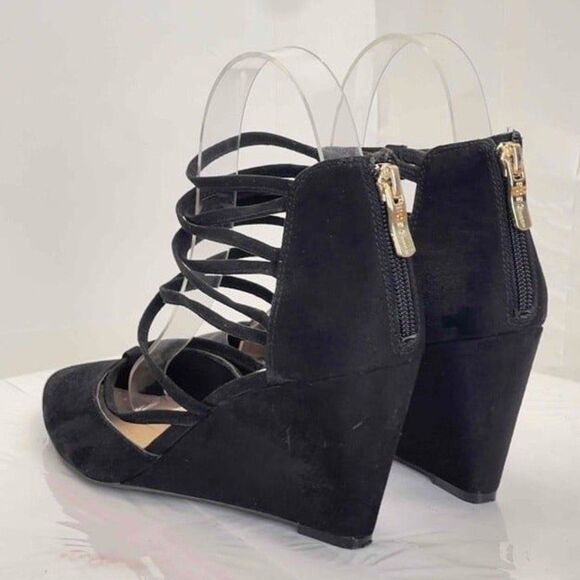 BCBGeneration Zolee2 Suede Black Womens Strappy Pointy Toe Wedge Heels Size 7M - Picture 4 of 9